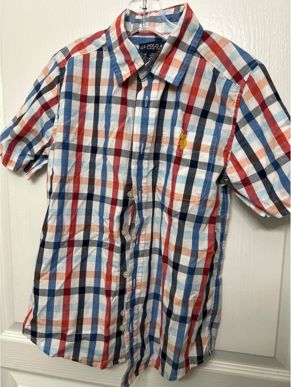 U.S. Polo Assn. boys Short Sleeve Plaid Button-Up Shirt Medium